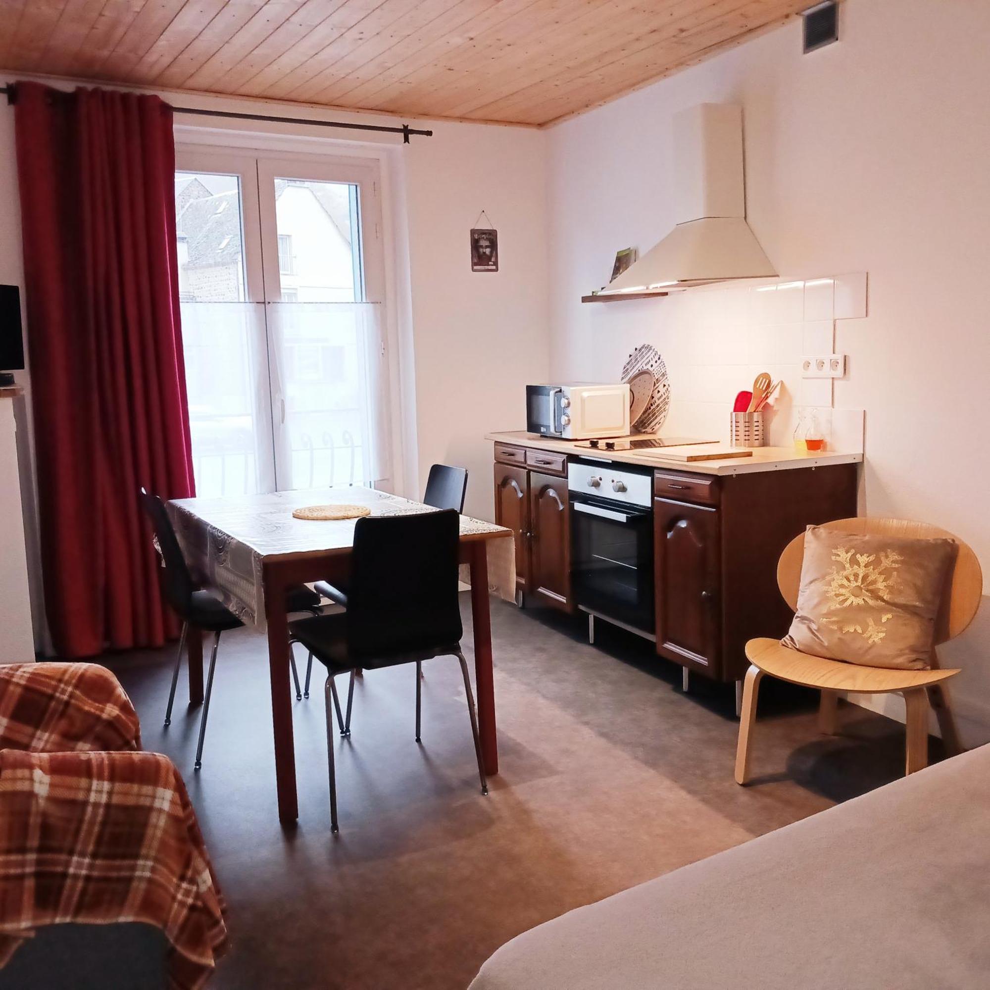Gite Les Bois Orcival Extérieur photo